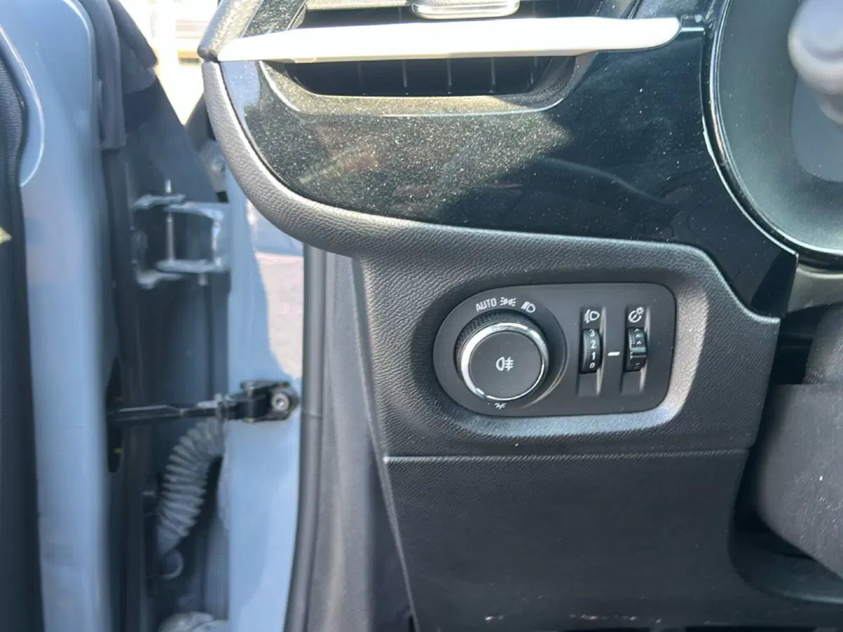 Opel Corsa usata a Latina (13)