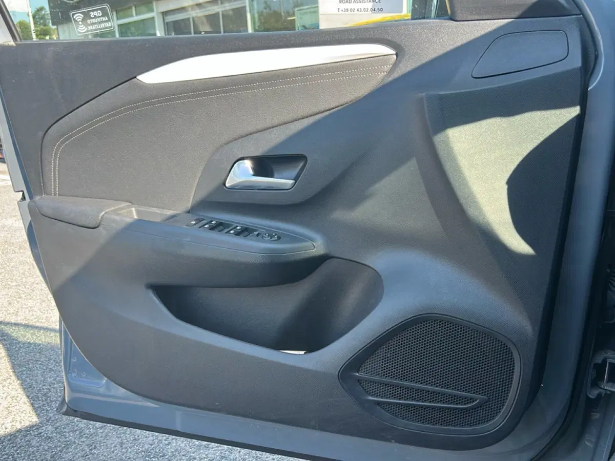 Opel Corsa usata a Latina (19)