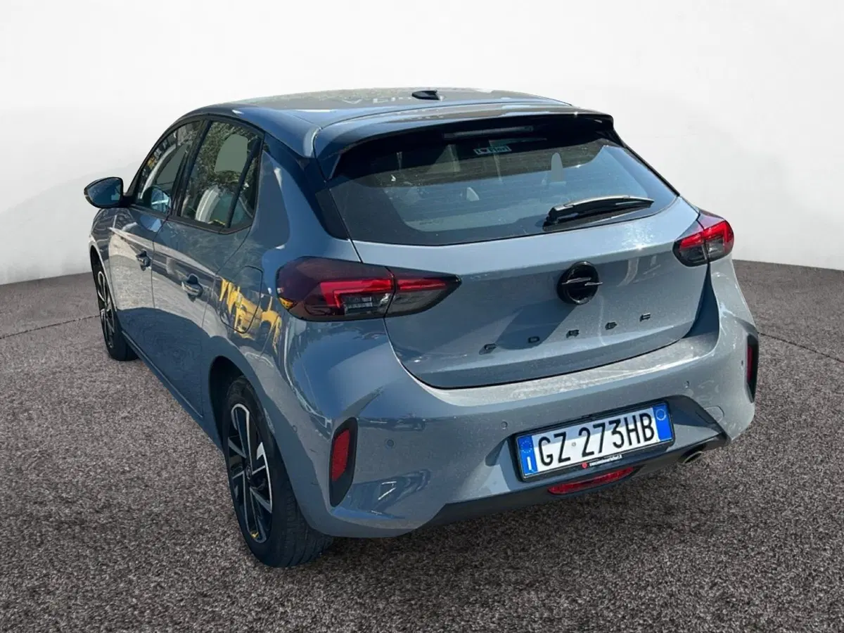 Opel Corsa usata a Latina (4)