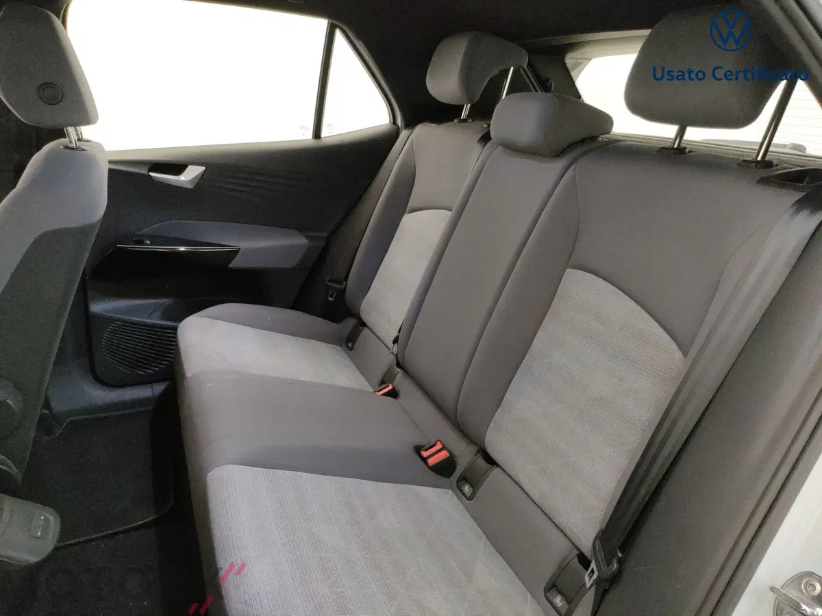 Volkswagen ID.3 usata a Varese (10)