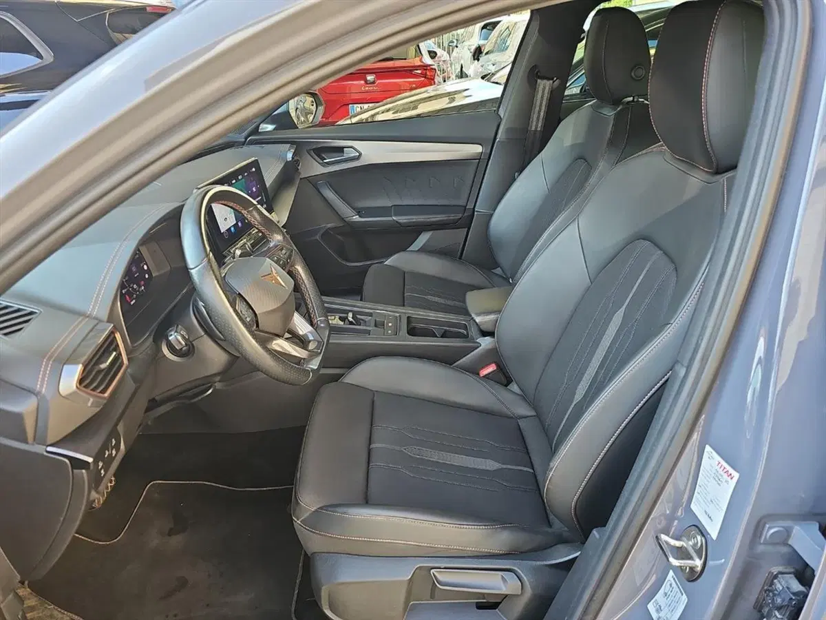 Cupra Formentor usata a Lecco (10)