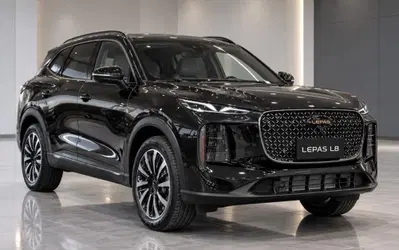 Lepas L8 L8 1.5 tgdi phev Elegance nuova a Castenaso