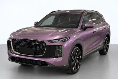 Lepas L8 L8 1.5 tgdi phev Elegance nuova a Castenaso