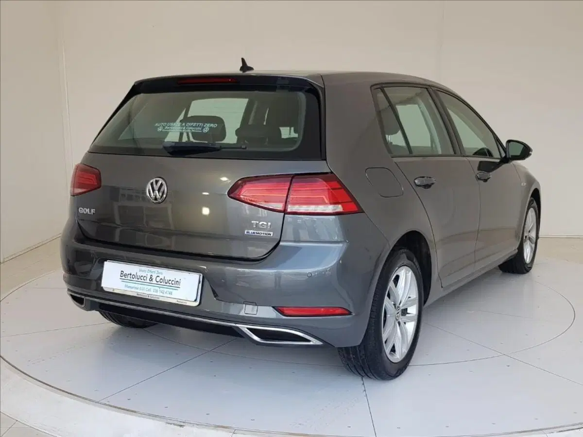 Volkswagen Golf usata a Lucca (6)