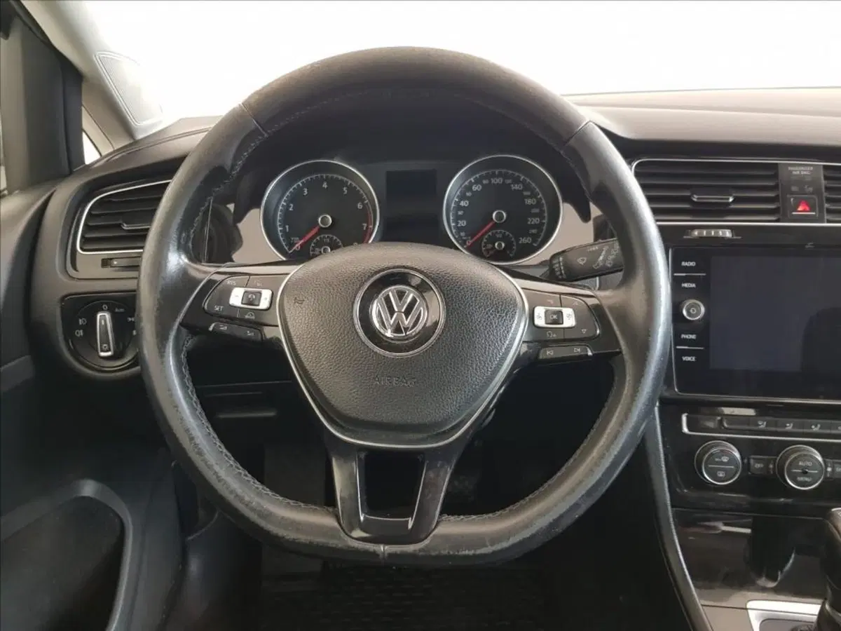 Volkswagen Golf usata a Lucca (14)