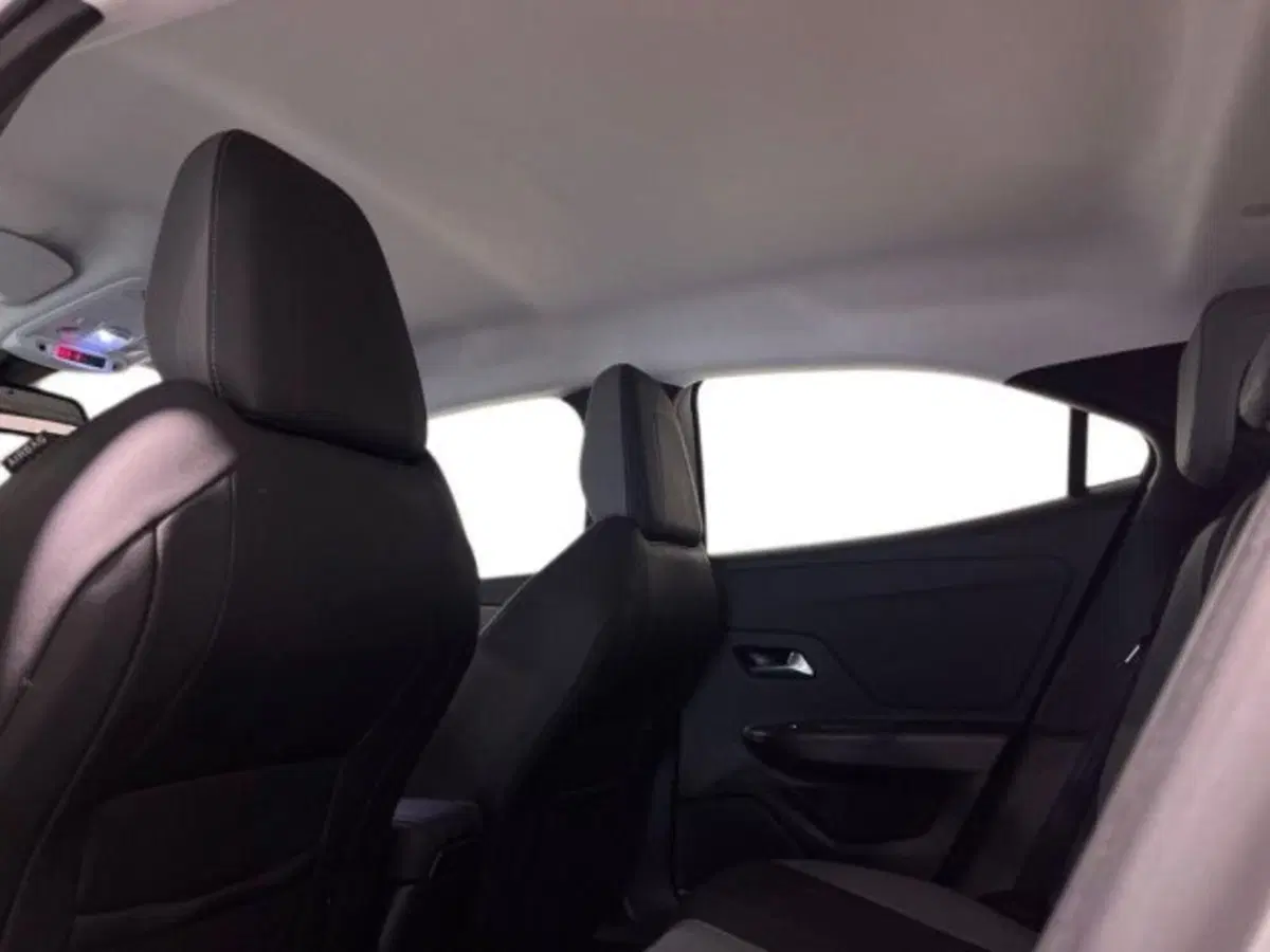 Opel Mokka usata a Ancona (17)