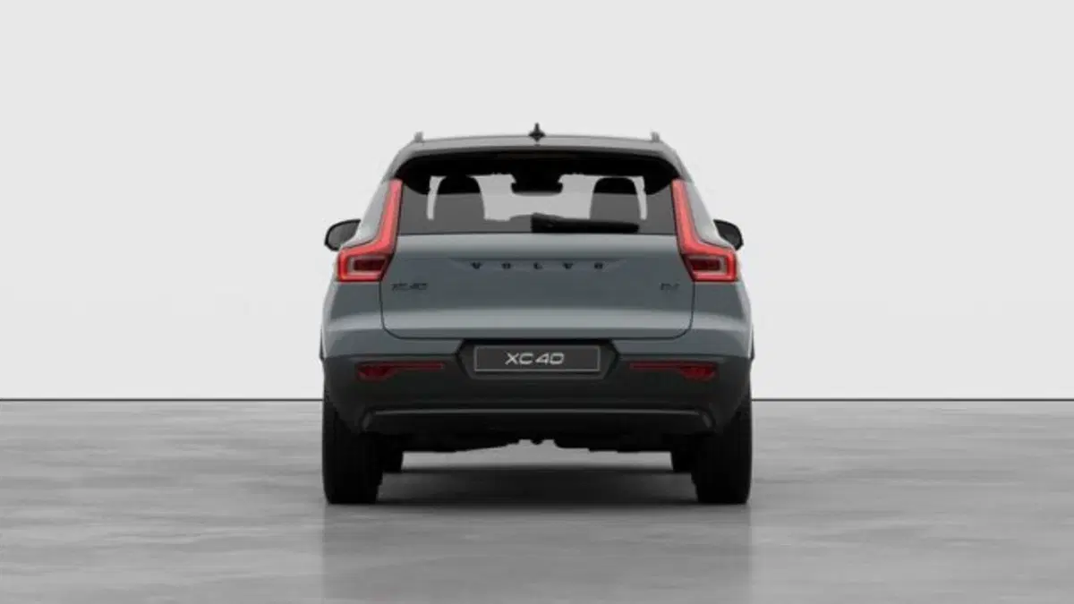 Volvo XC40 nuova a Treviso (7)