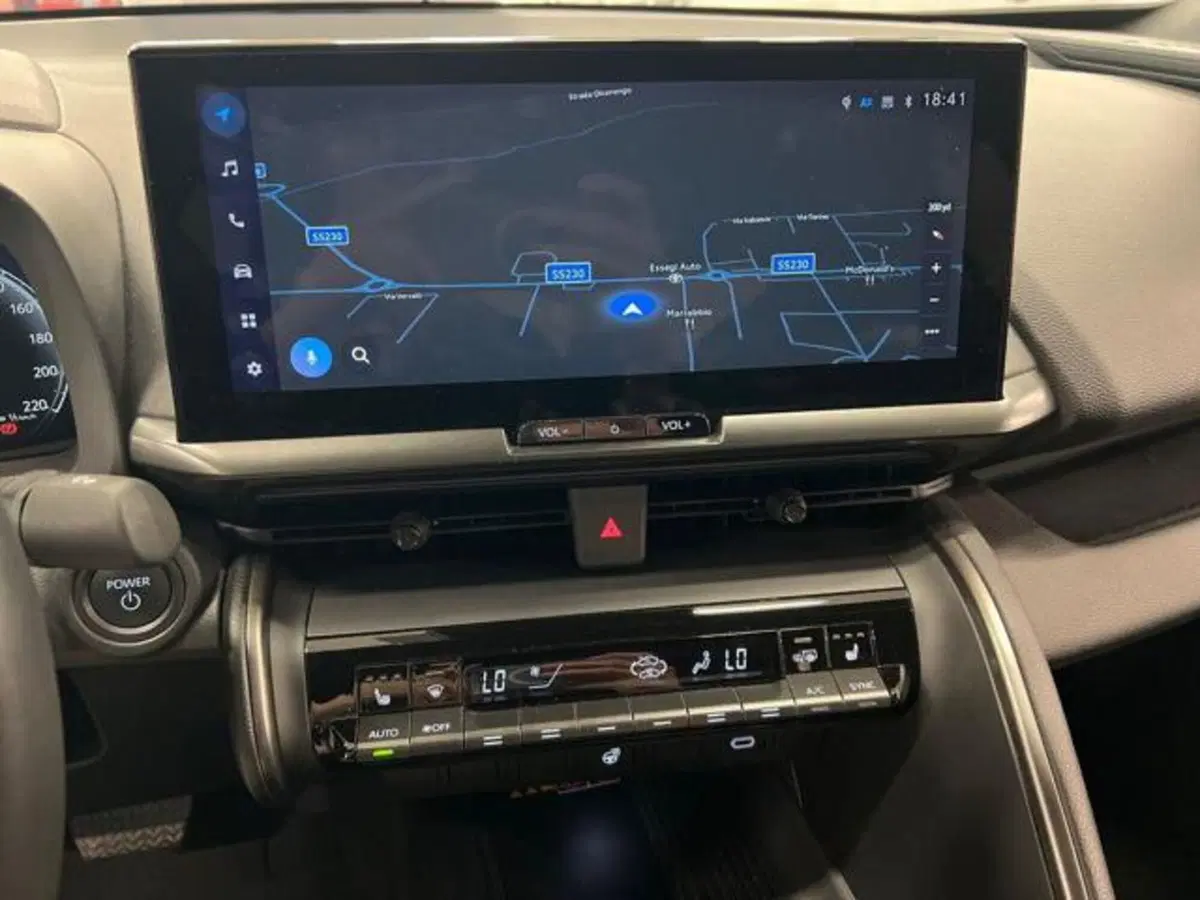 Toyota Toyota C-HR usata a Vercelli (12)