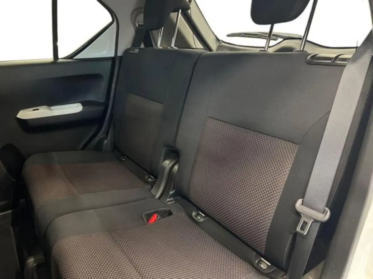 Suzuki Ignis usata a Vercelli (9)