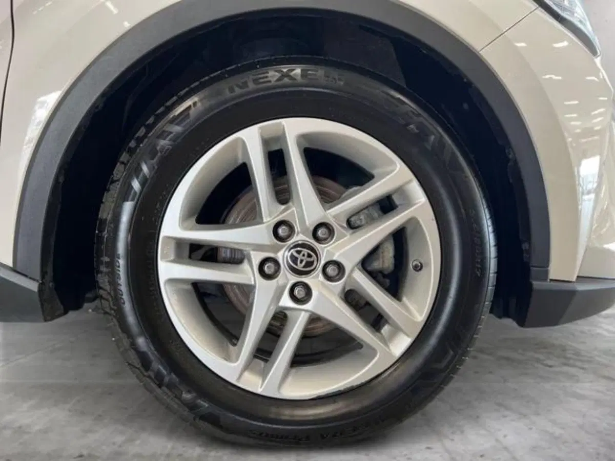 Toyota Toyota C-HR usata a Vercelli (15)