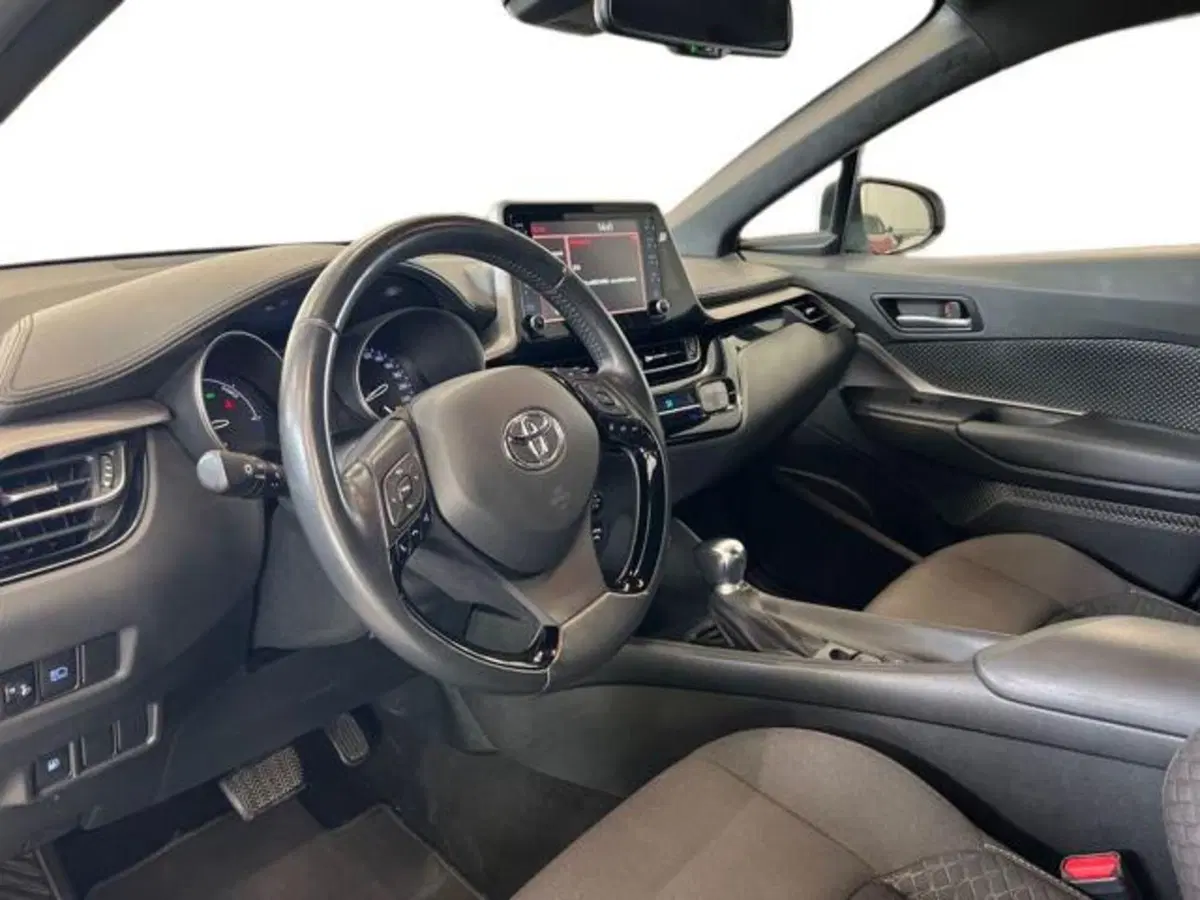 Toyota Toyota C-HR usata a Vercelli (6)