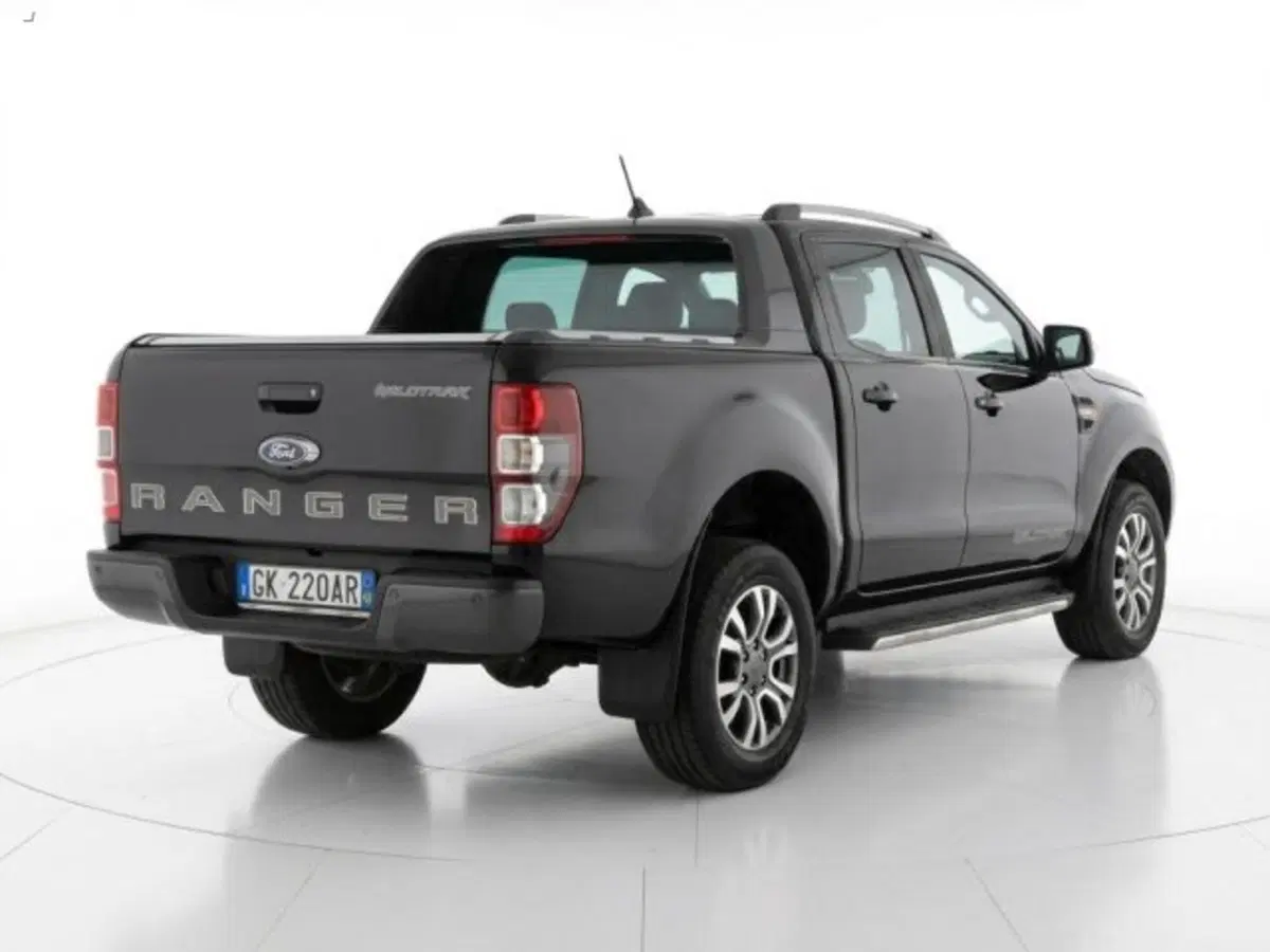 Ford Ranger Pick-up usata a Lucca (5)