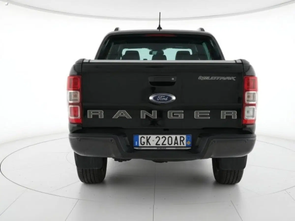 Ford Ranger Pick-up usata a Lucca (6)
