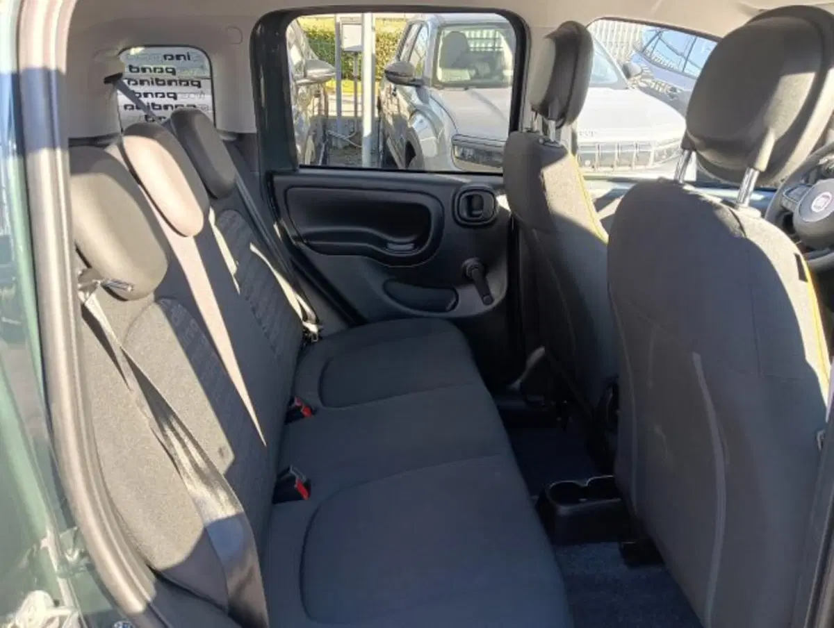 Fiat Panda Cross nuova a Brescia (19)