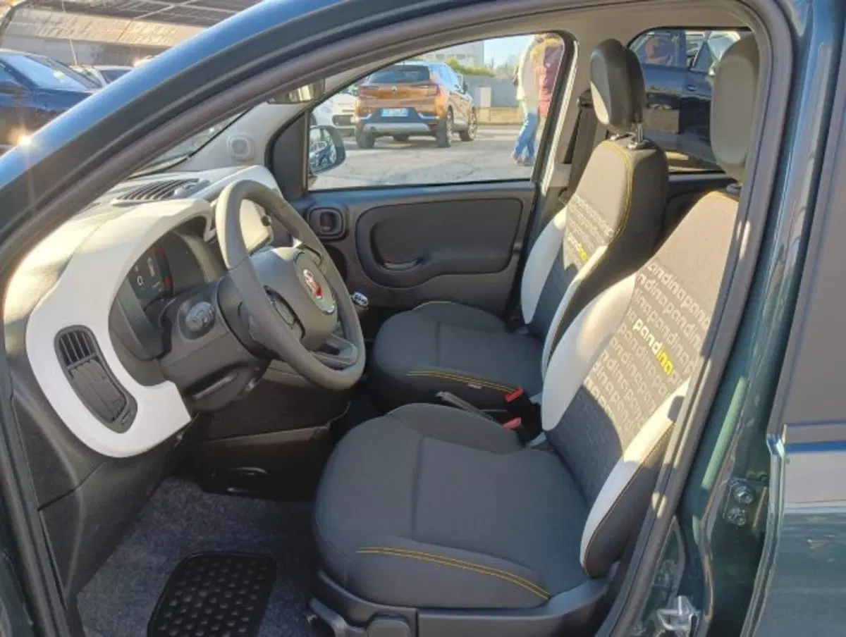 Fiat Panda Cross nuova a Brescia (9)