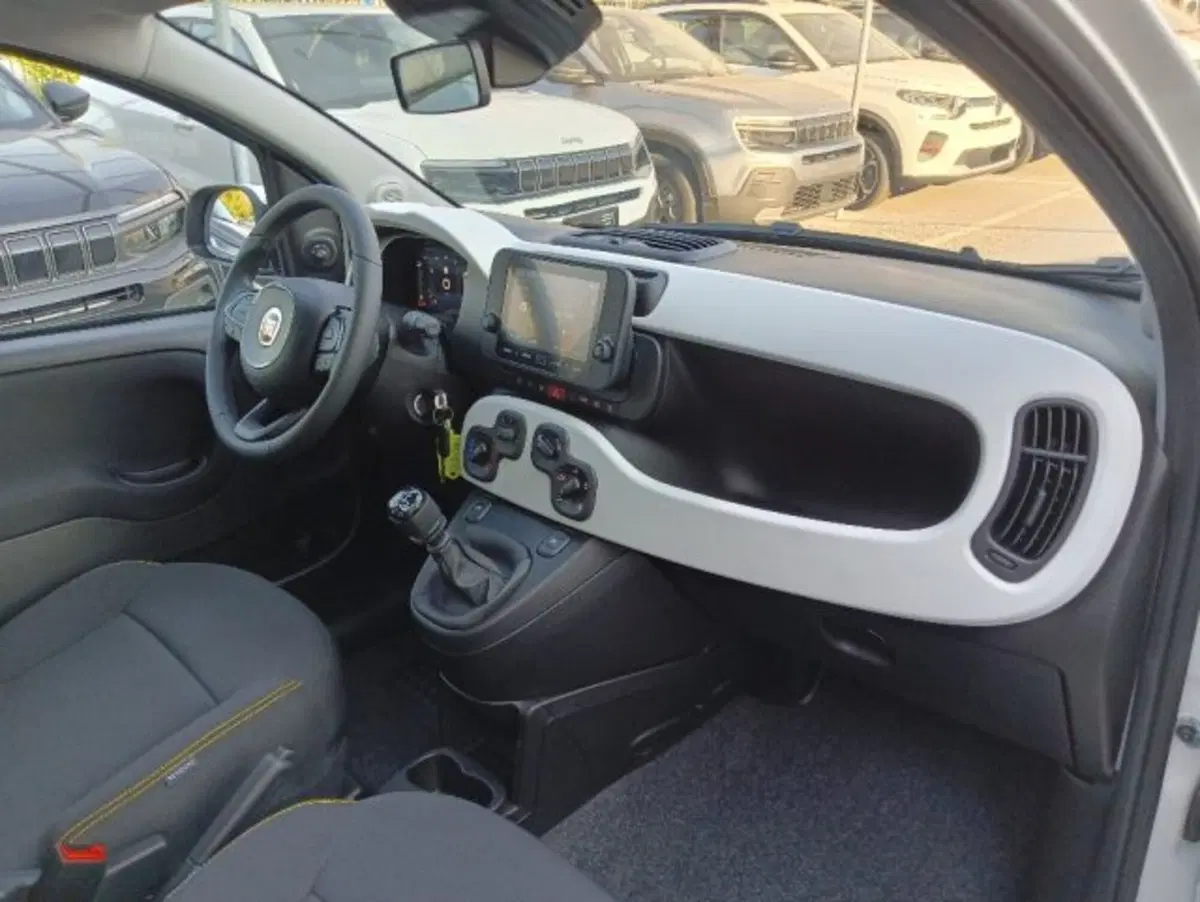 Fiat Panda Cross nuova a Brescia (15)