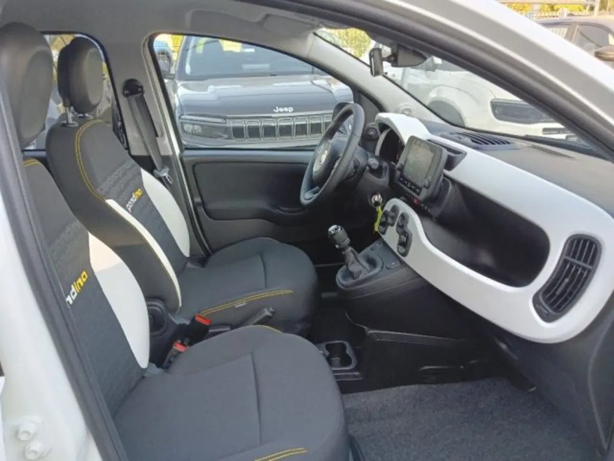 Fiat Panda Cross nuova a Brescia (16)