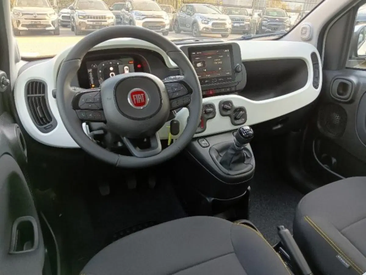 Fiat Panda Cross nuova a Brescia (6)