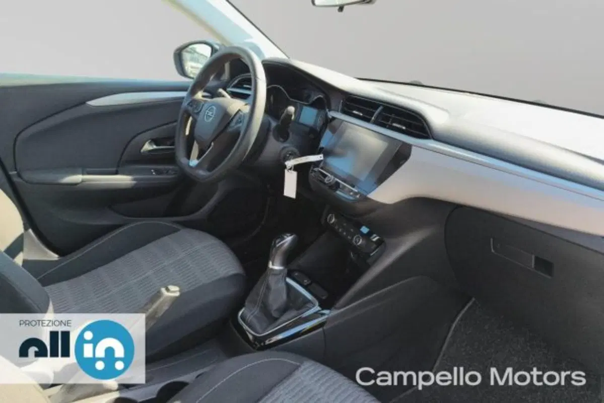 Opel Corsa usata a Venezia (13)