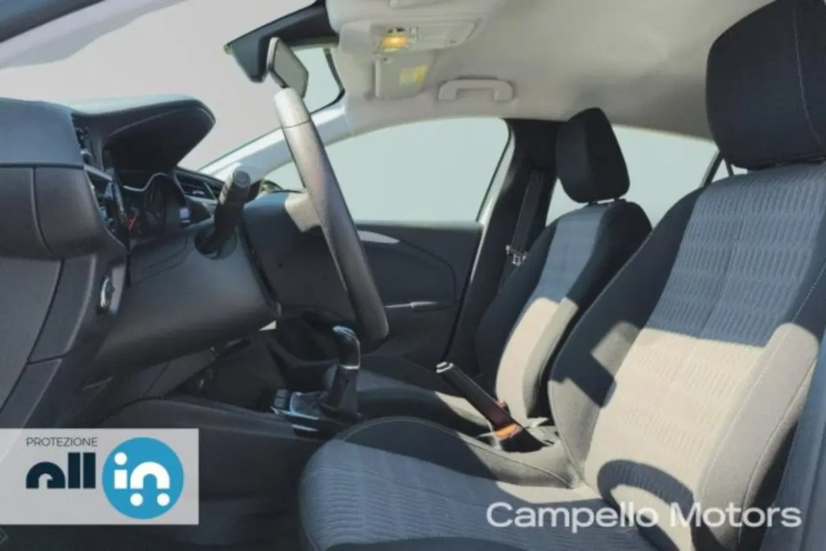 Opel Corsa usata a Venezia (5)