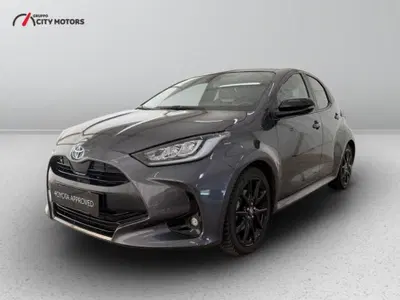 Toyota Yaris Cross 1.5h GR Sport Black Sky fwd 116cv e-cvt del 2022 usata a Monza