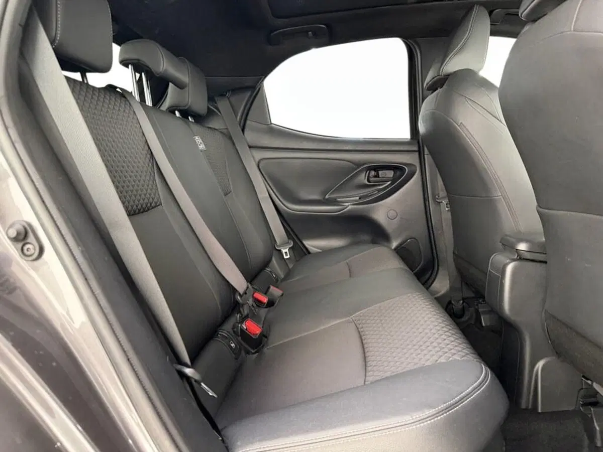 Toyota Yaris Cross usata a Monza e Brianza (10)