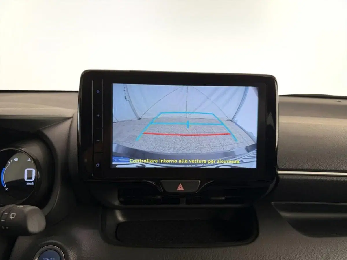 Toyota Yaris Cross usata a Monza e Brianza (13)