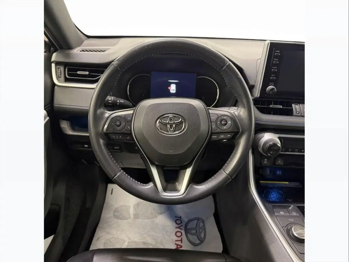 Toyota Rav4 usata a Monza e Brianza (8)
