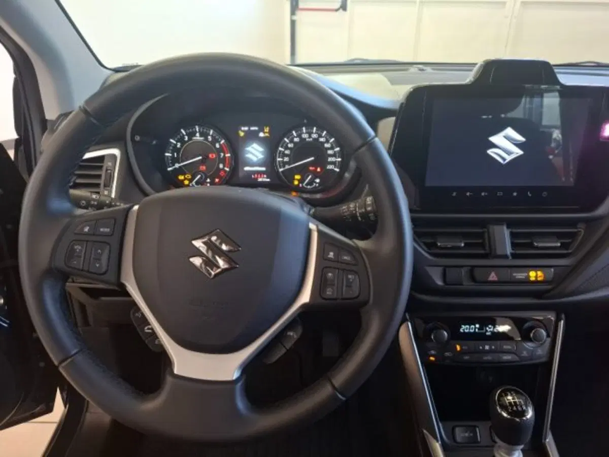 Suzuki S-Cross usata a Reggio Emilia (10)