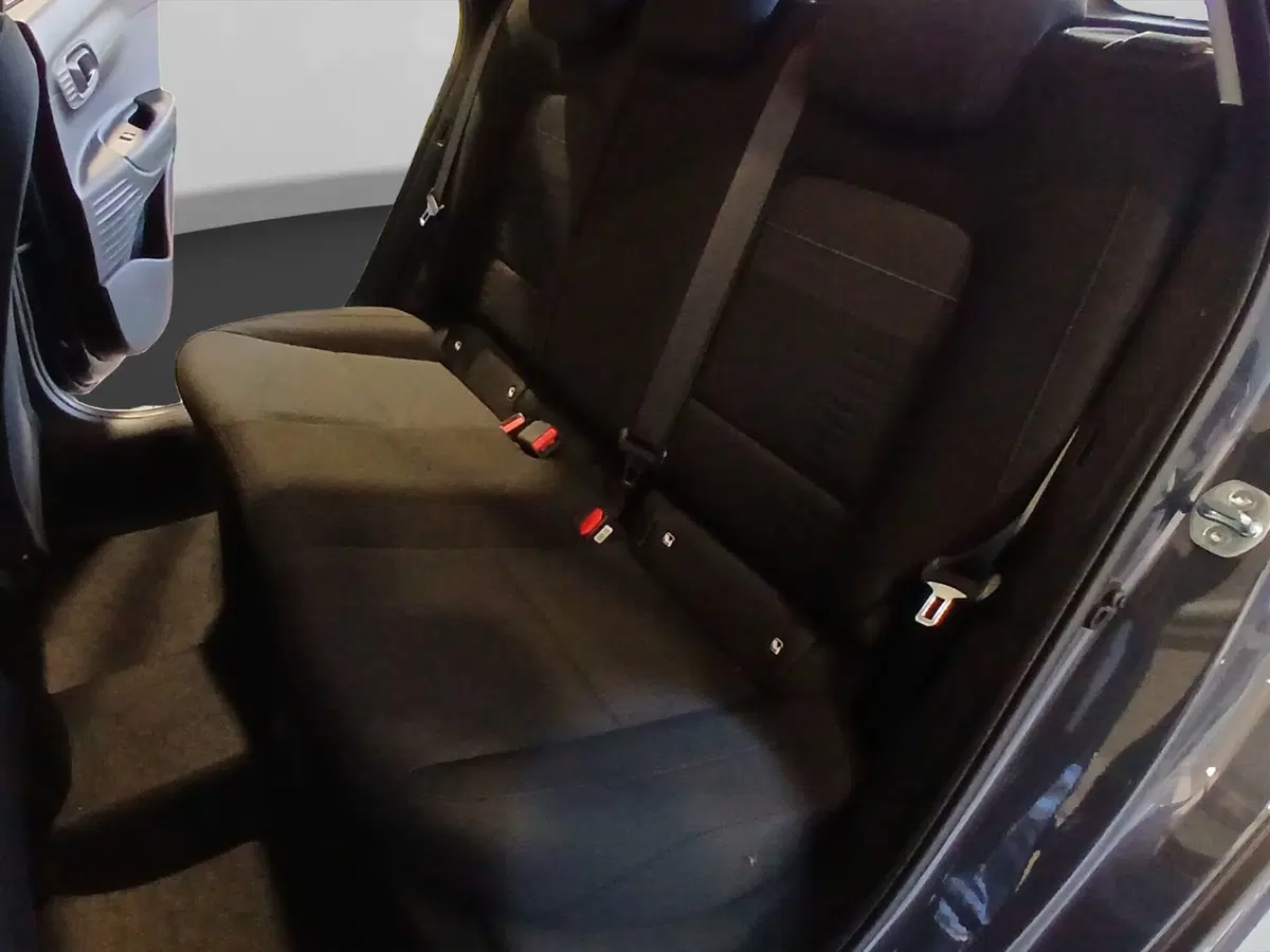 Hyundai Bayon usata a Genova (10)