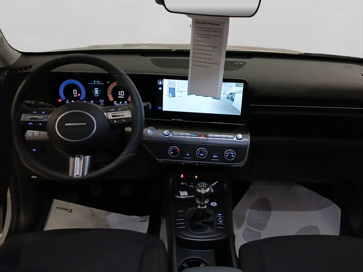 Hyundai Kona nuova a Genova (11)