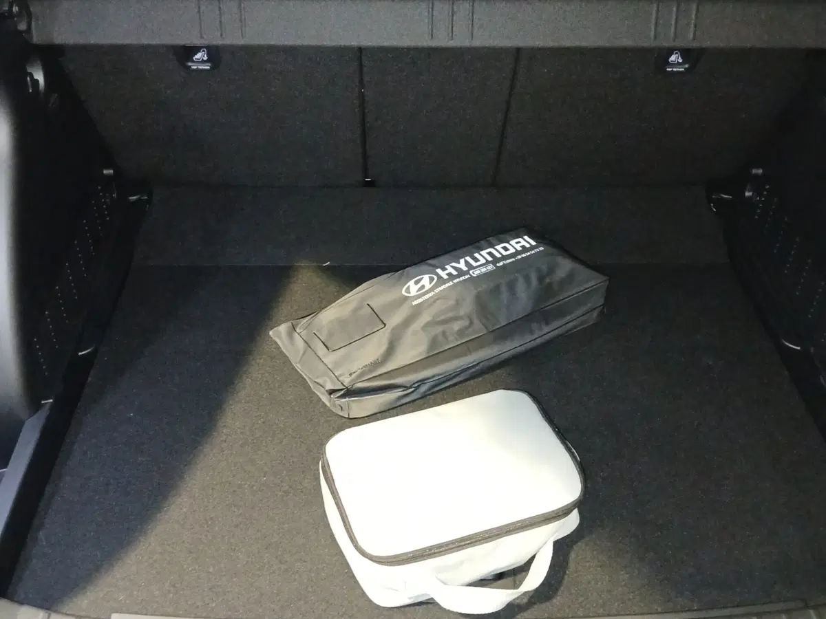 Hyundai Kona nuova a Genova (17)