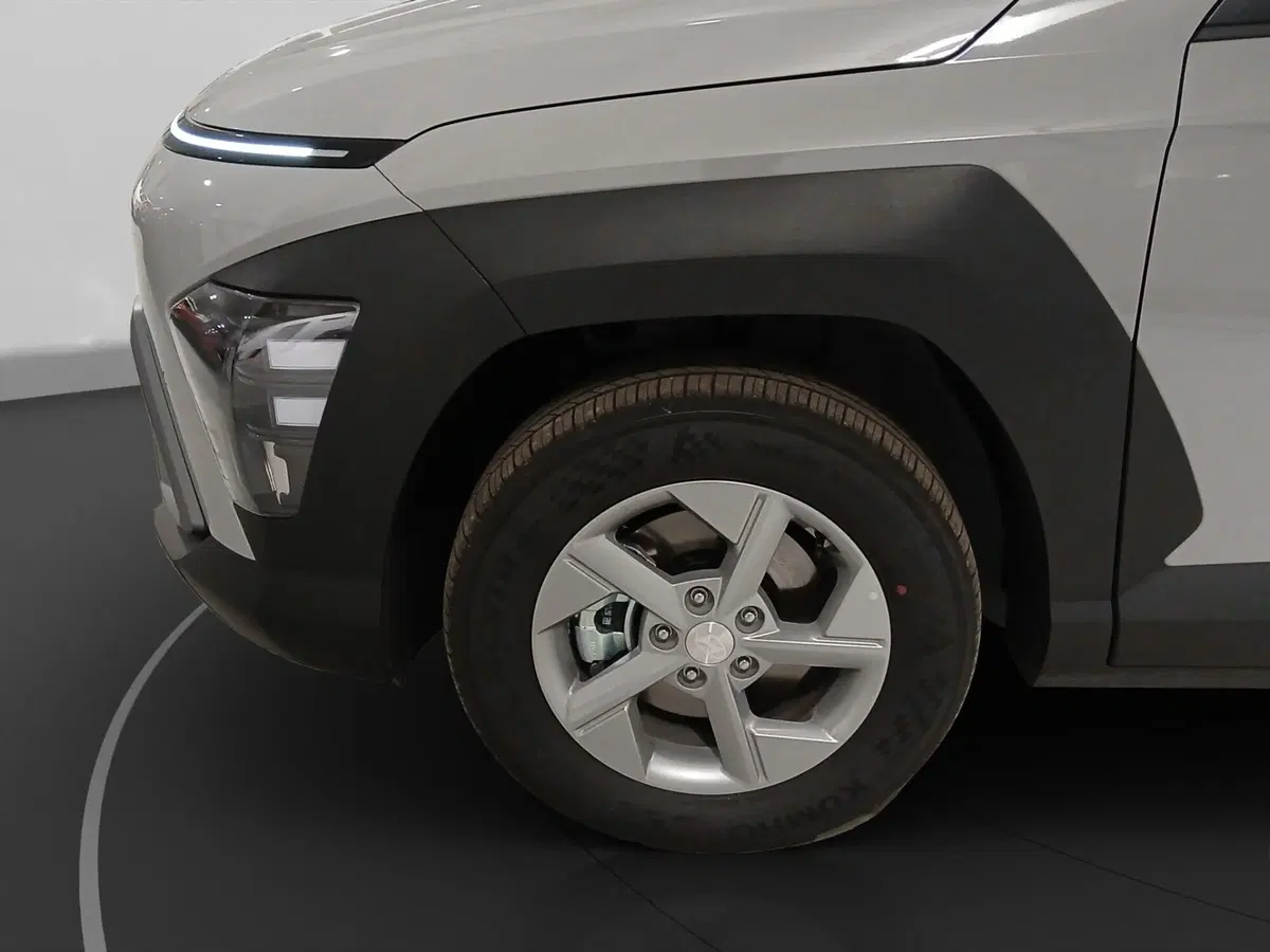 Hyundai Kona nuova a Genova (18)