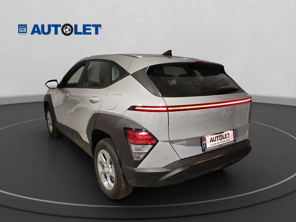 Hyundai Kona nuova a Genova (8)