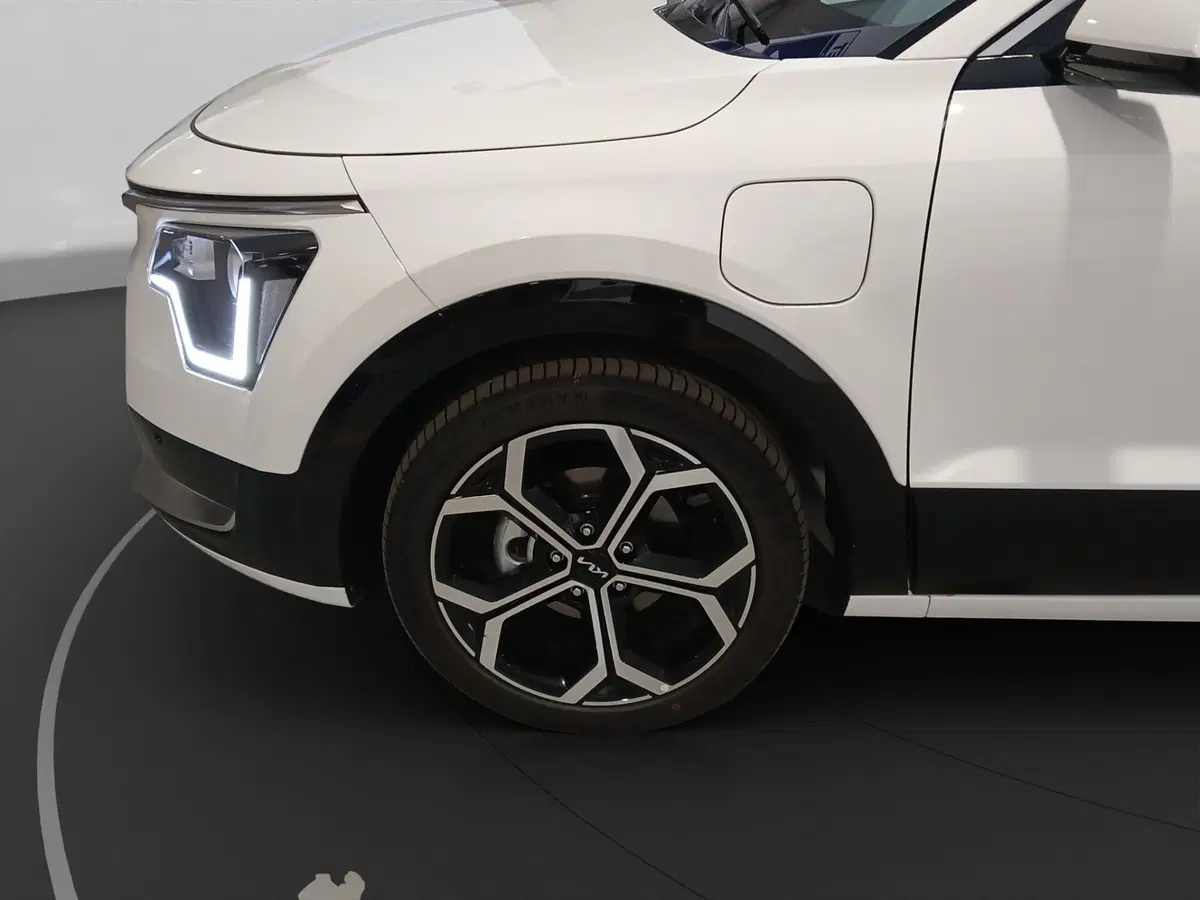 Kia Niro nuova a Genova (18)