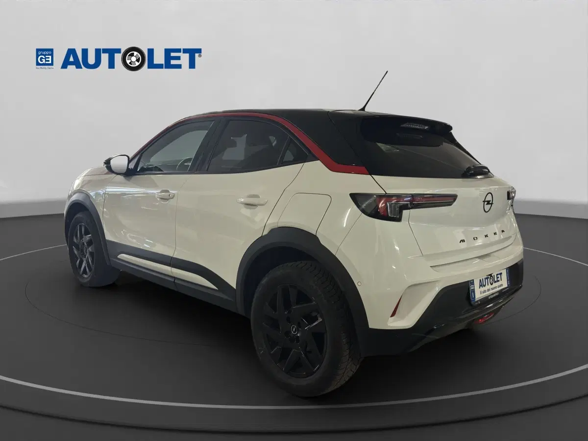 Opel Mokka usata a Genova (8)