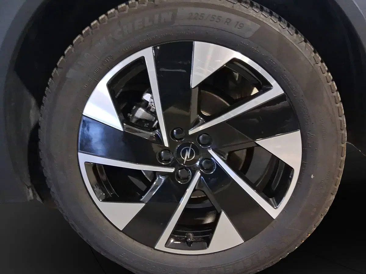 Opel Grandland usata a Genova (18)