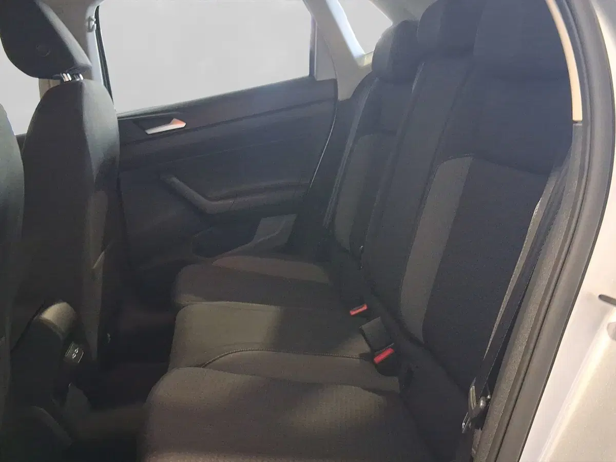 Volkswagen Polo usata a Genova (10)