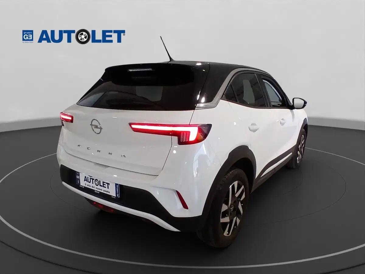 Opel Mokka usata a Genova (7)