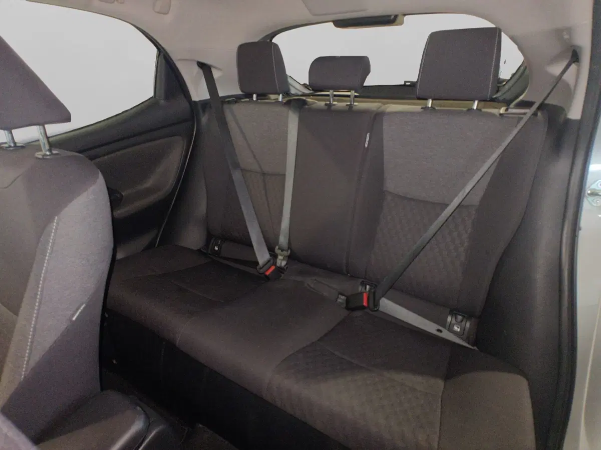 Toyota Yaris usata a Genova (10)