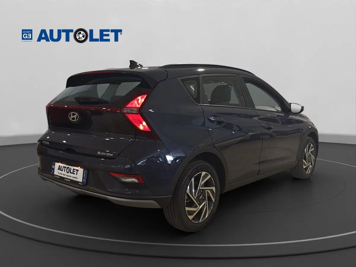 Hyundai Bayon nuova a Genova (7)