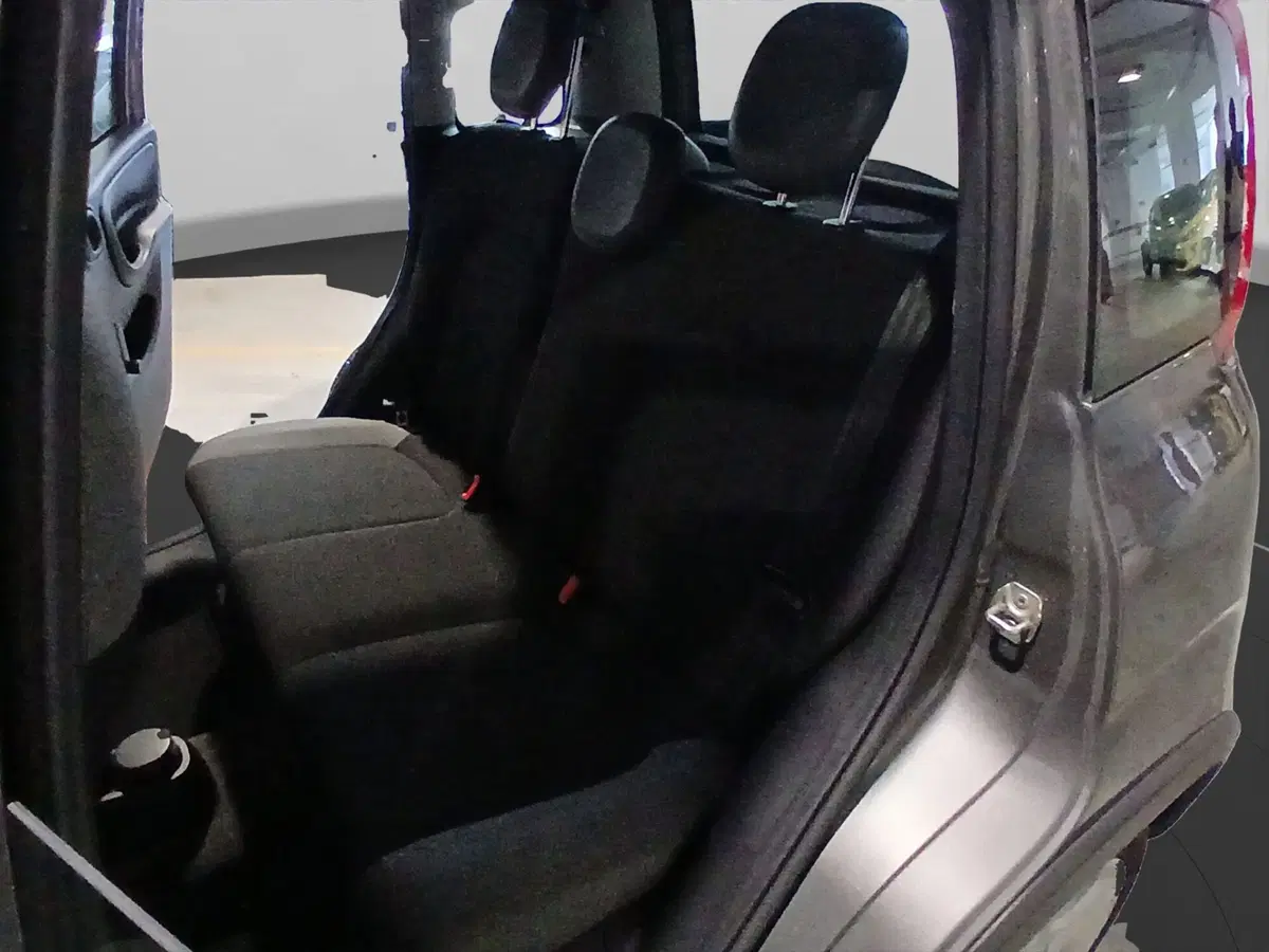 Fiat Panda usata a Genova (10)