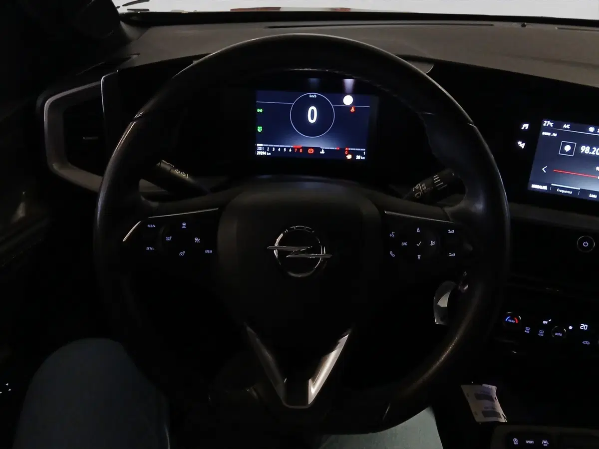 Opel Mokka usata a Genova (14)