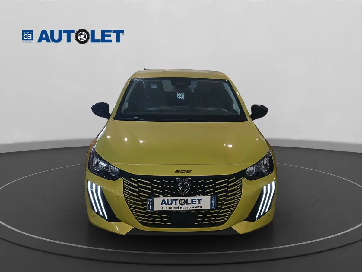 Peugeot 208 nuova a Genova (2)