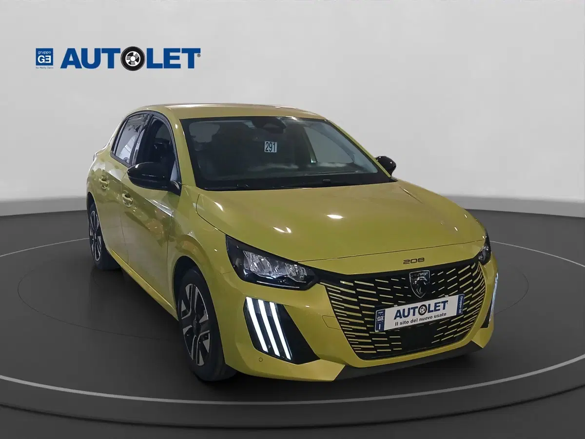 Peugeot 208 nuova a Genova (3)