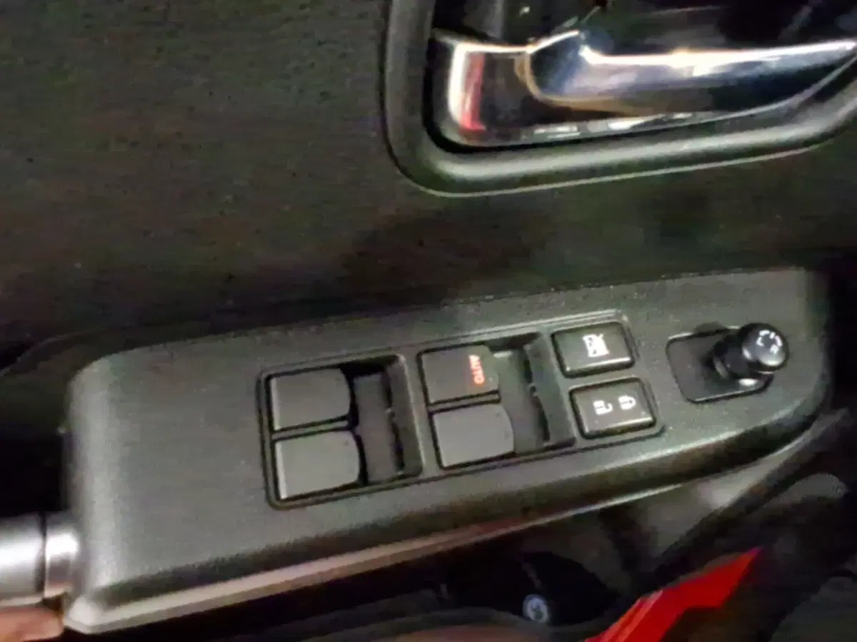 Suzuki Ignis usata a Genova (12)