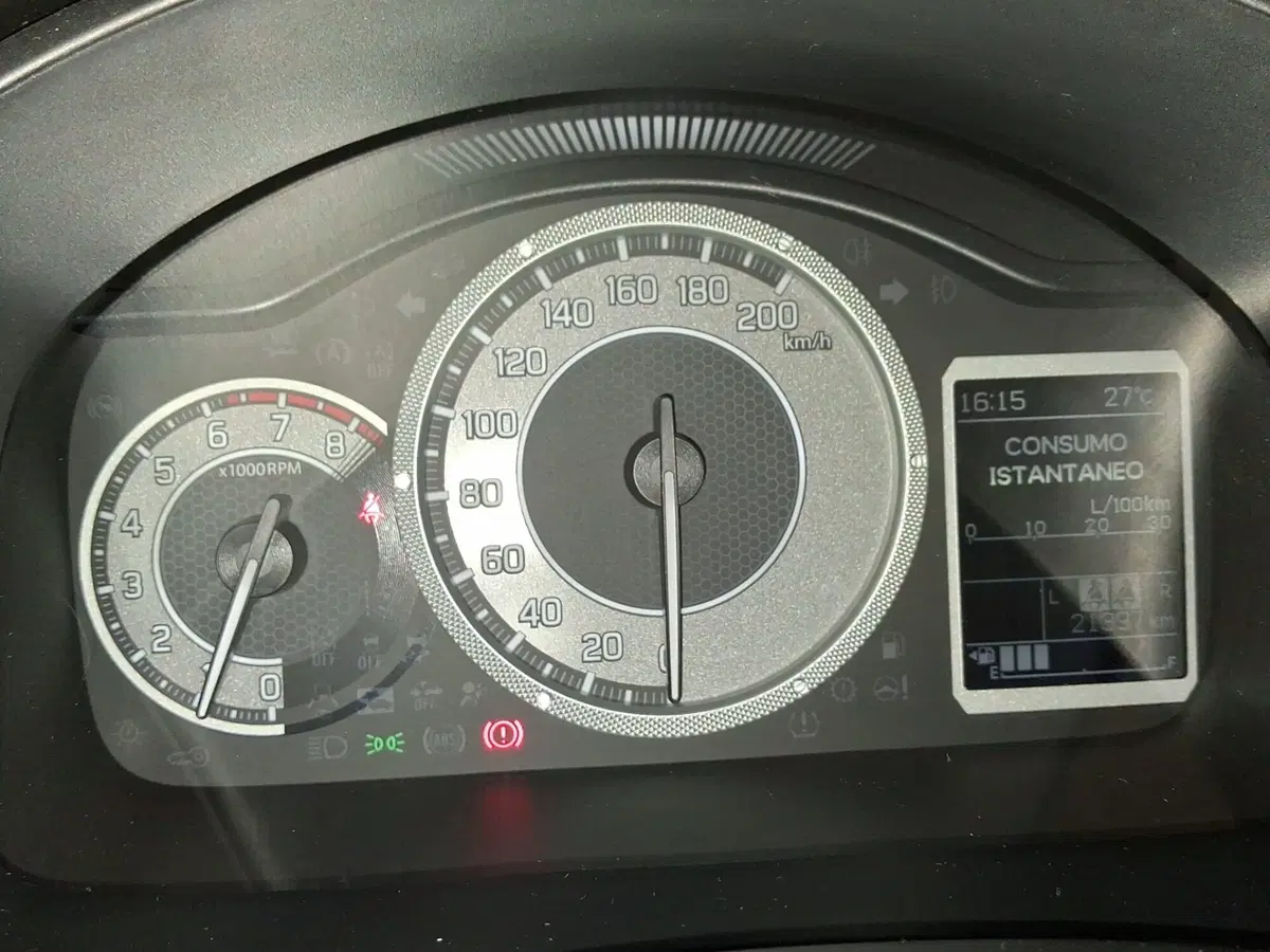 Suzuki Ignis usata a Genova (13)