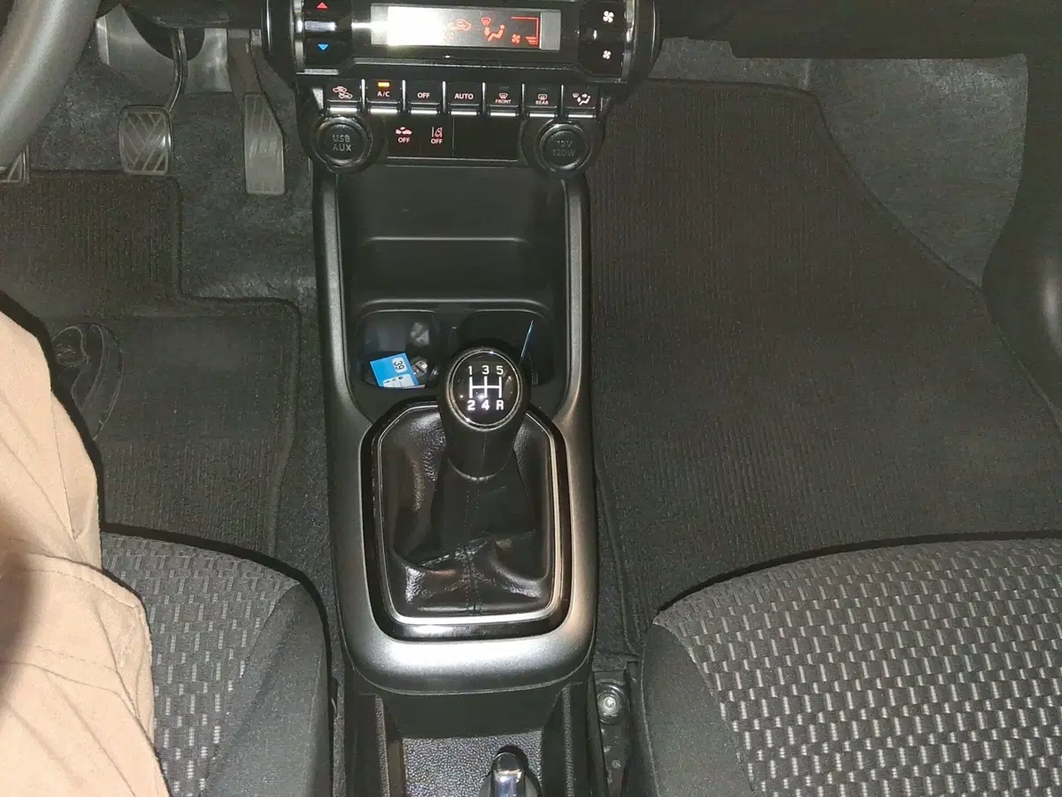 Suzuki Ignis usata a Genova (16)