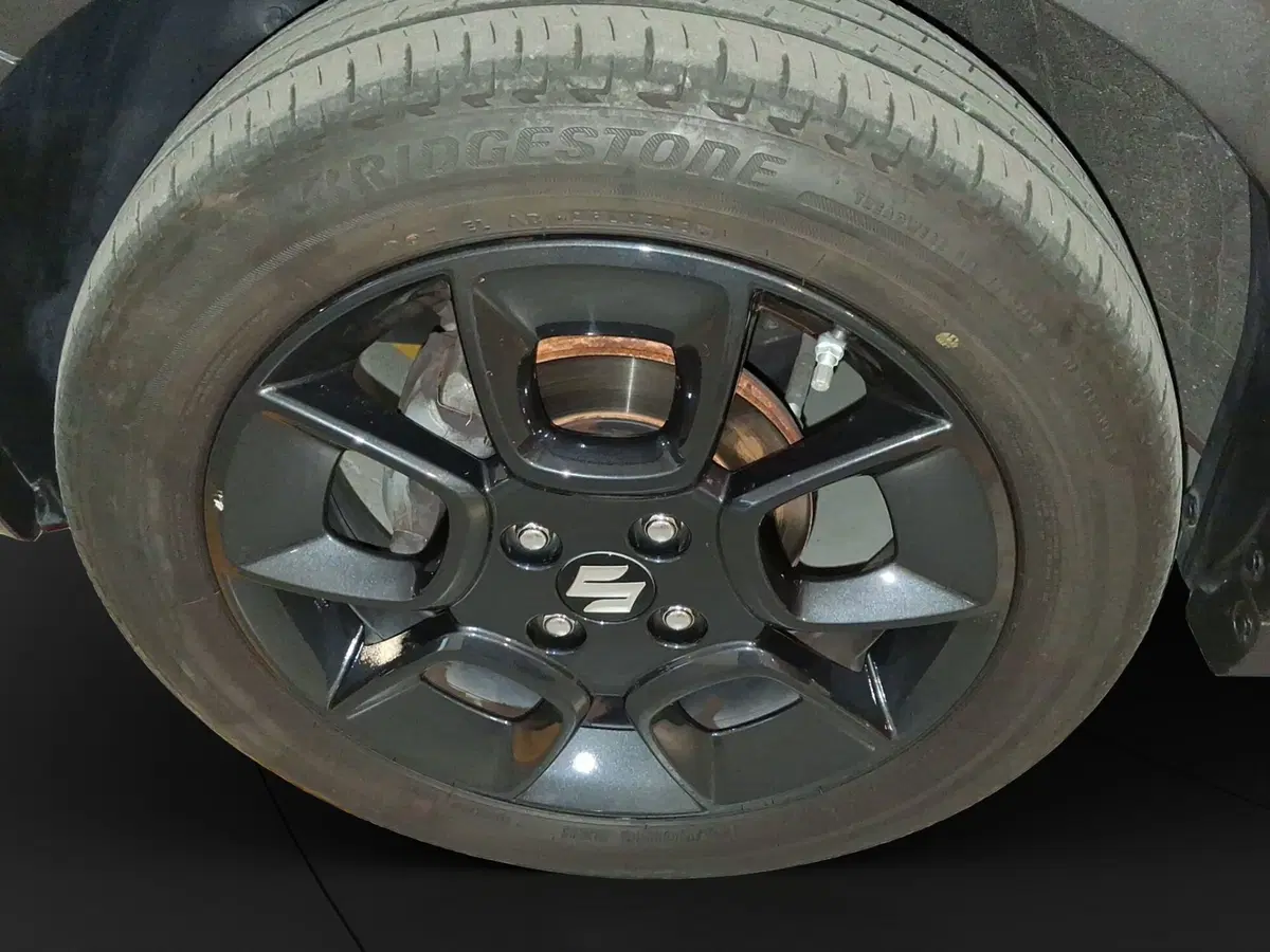 Suzuki Ignis usata a Genova (18)