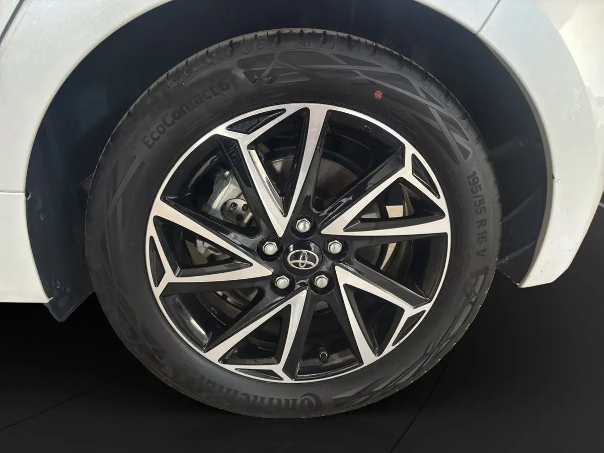 Toyota Yaris usata a Genova (18)